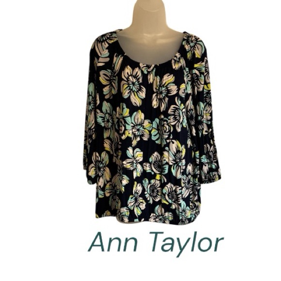 Ann Taylor Tops - Ann Taylor Navy Floral Print Spring/Summer Top XLARGE      #4